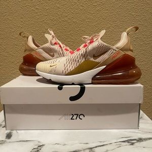 Nike Airman 270